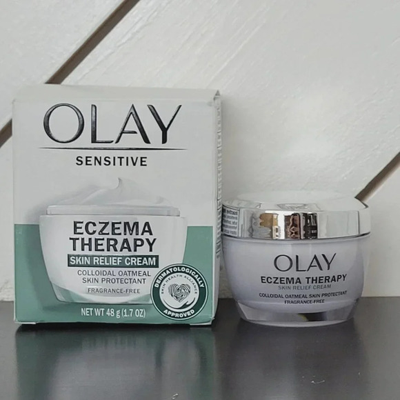 Olay Sensitive Eczema Therapy Skin Relief Cream 48g  Colloidal Oatmeal Skin 14CT - Picture 1 of 5